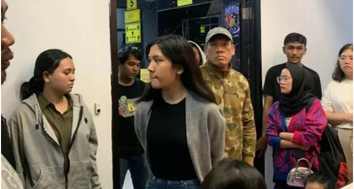 Ghisca Debora Aritonang Mahasiswi Trisakti Pemalas yang Berhasil Tipu Tiket Coldplay Hingga Raup 15 Miliaran