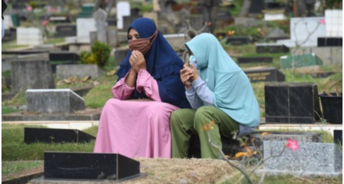 Bermimpi Bertemu Sahabat yang Sudah Meninggal, Apakah Ini Pertanda Buruk? Jangan Kaget ya, Ini Maknanya!