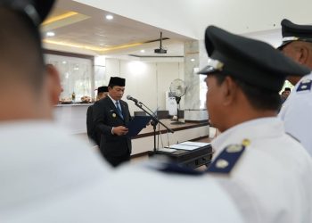 Bupati Himbau Penanganan Stunting Ditingkat Desa Saat Lantik 26 Kepala Desa