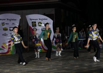 Ratusan Pemuda Penuhi Taman Sanggam, Saksikan Pentas Seni Pelajar