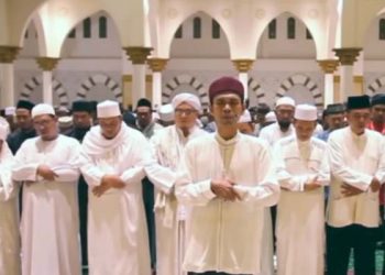 Sholat Hukumnya Wajib, Ustad Abdul Somad Contohkan Cara Laksanakan Sholat Bila di Masalalu Ditinggalkan