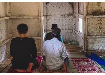 Inilah Bacaan Sholat dan Artinya, Hapali Biar Khusyu!