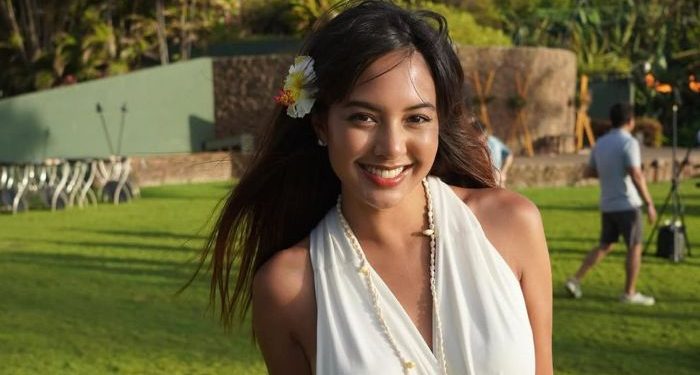 Artis Cantik Ini Bongkar Mafia Politik di Indonesia, Gaji Ratusan Juta Tanpa Kerja Keras! Pendidikan Bisa di Atur