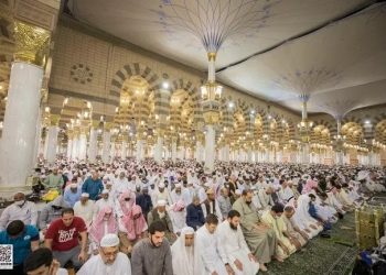 Bolehkah Hanya Ikut Tarawih 8 Rakaat, Witirnya di Rumah?